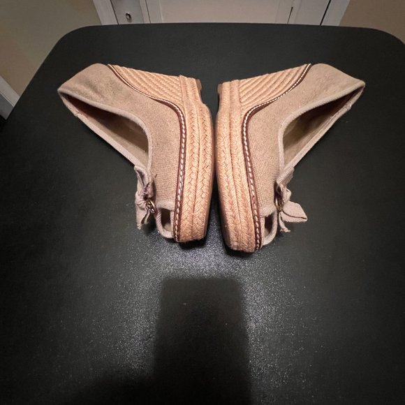 Tory Burch natural linen Canvas Jakie Peep Toe Espadrille in 9.5. - Picture 8 of 12